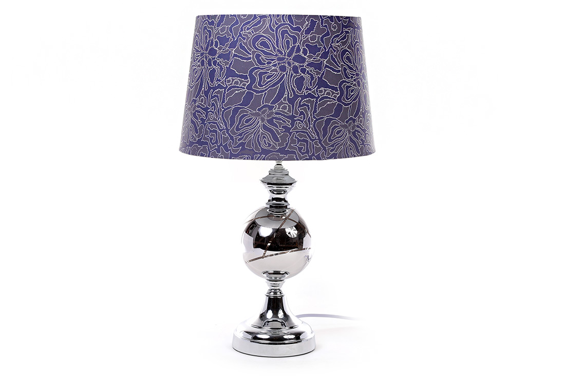 Лампа настільна 51см з металевою основою, скляним декором та тканинним абажуром. 242-134 оптом