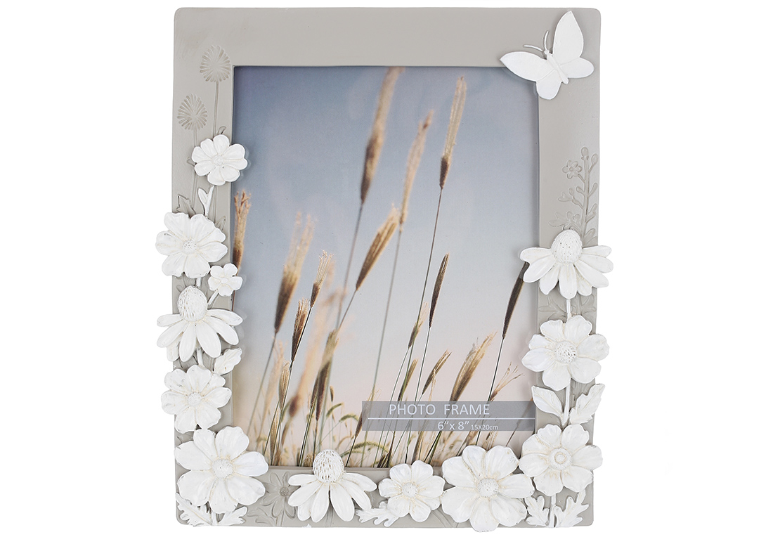 Рамка для фото розміру 21.5*26.3см, з об'ємними квітами та метеликом, колір ніжно-сірий з білим 455-002 оптом