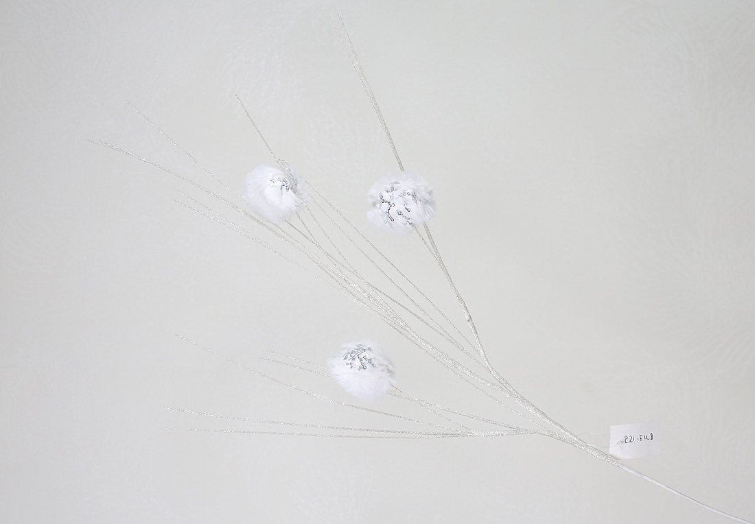 Декоративна гілка 70см, колір-білий з глітером RM7-159